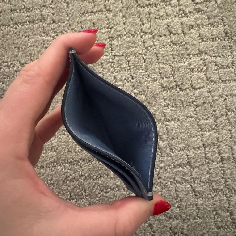 Tory Burch card holder - Picture 3 of 3